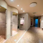 Rosslyn Dimyat Hotel