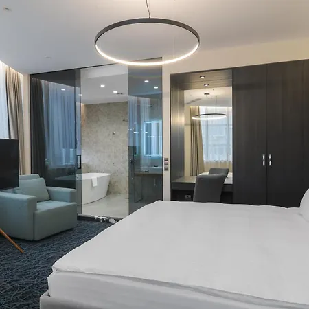 Rosslyn Dimyat Hotell