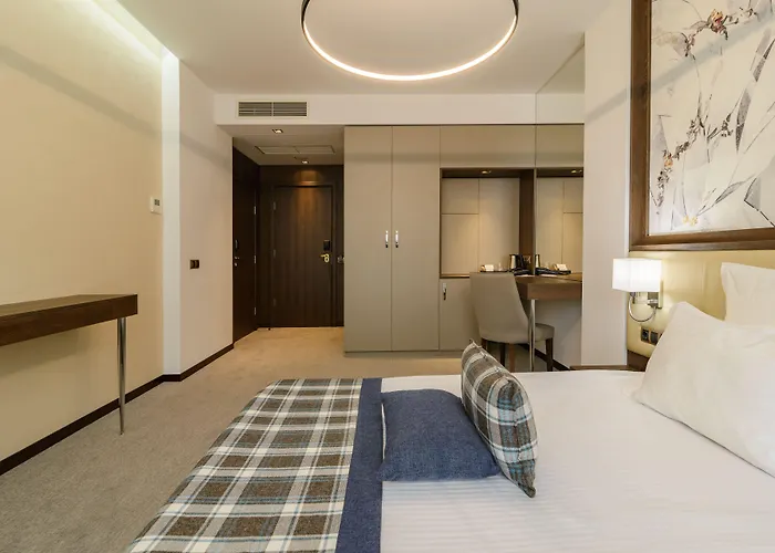 酒店 瓦尔纳罗斯林迪米亚特酒店