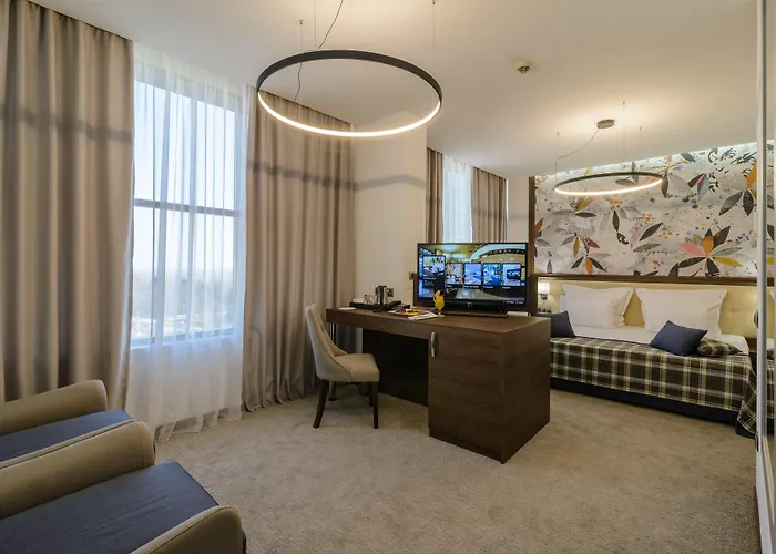 酒店 瓦尔纳罗斯林迪米亚特酒店 4*