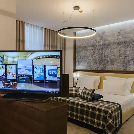 روسلين ديميات